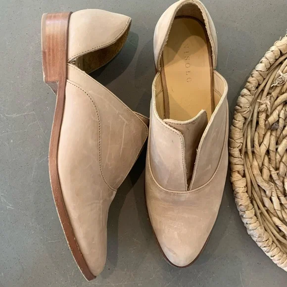 NISOLO women’s size 9.5 - Picture 3 of 4